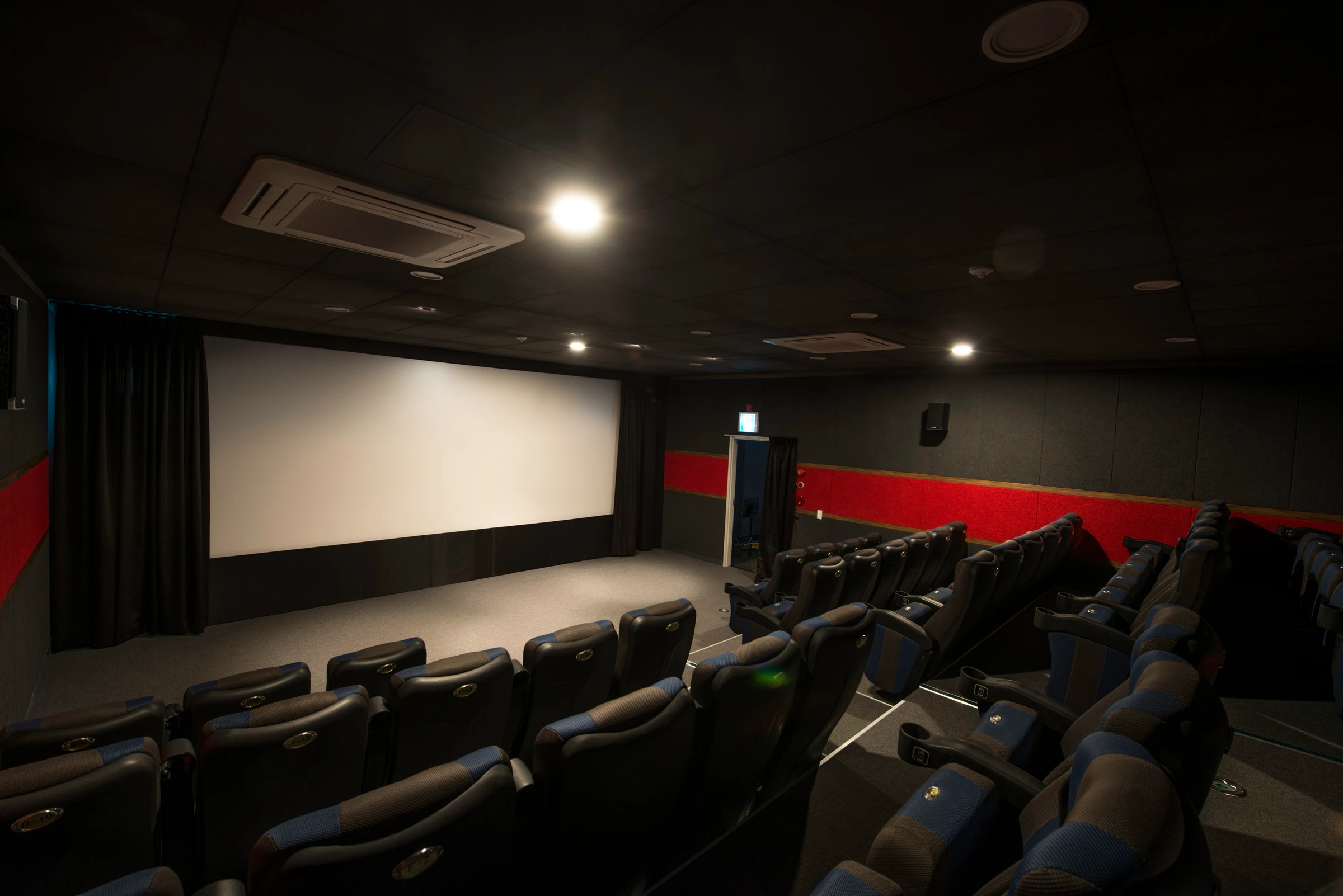오오극장 | MovieLAB SPACE