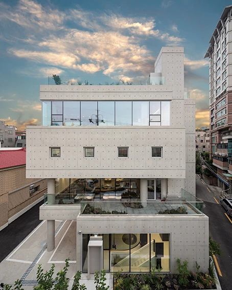 라이카시네마 | MovieLAB SPACE